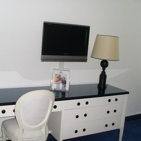 Le Relais Des Chartreux Hotell Saulx-les-Chartreux Rom bilde