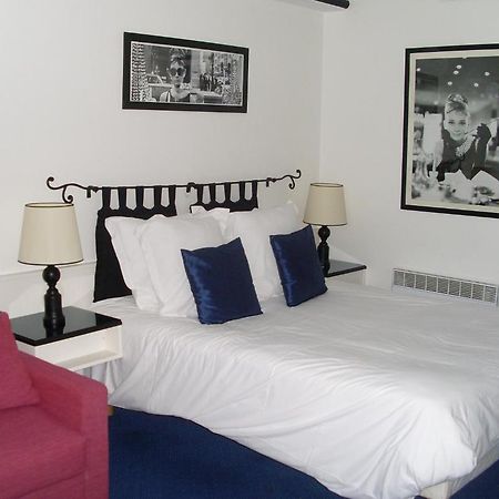 Le Relais Des Chartreux Hotell Saulx-les-Chartreux Rom bilde
